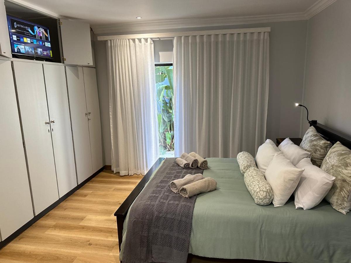 Tranquil Private Rooms Hermanus Luaran gambar